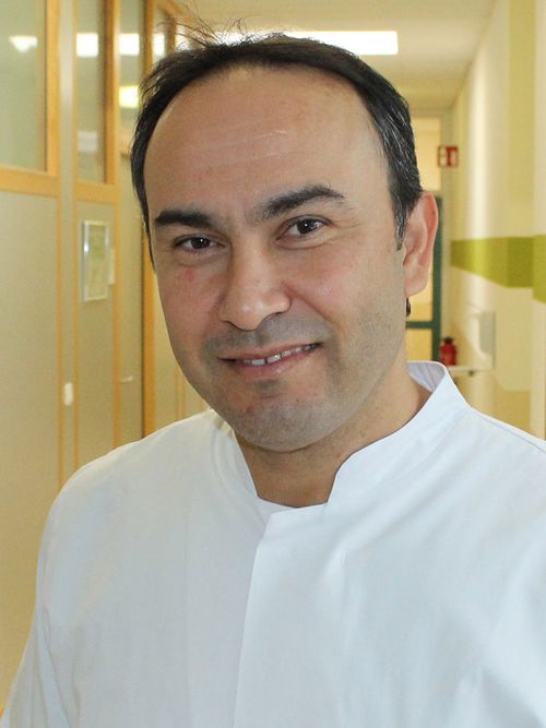 Dr. Med. Ahmet Kocaman & Eduard J. Müller Dr.med. Ahmet Yilmaz ǀ MEDICLIN Waldkrankenhaus Bad Düben