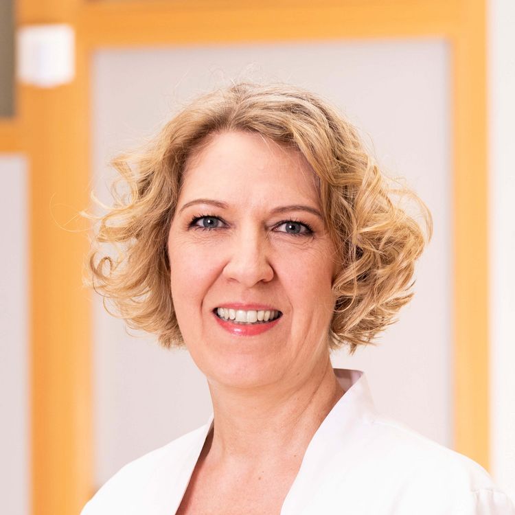 Dr. med. Jacqueline Repmann