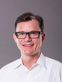 Dr. med. Enzo Hamann